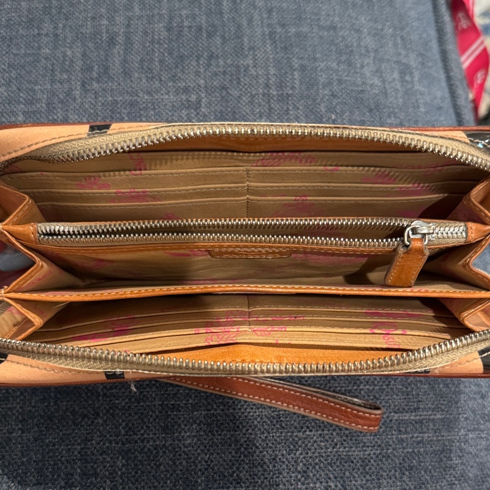 Consuela Multicolor Floral Clutch Wristlet - Picture 3 of 6